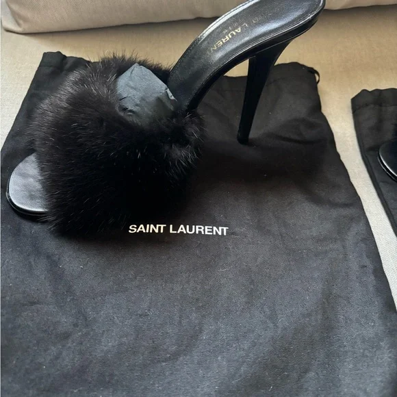 Saint Laurent Luxe Black Fur Sandals - Picture 7 of 11